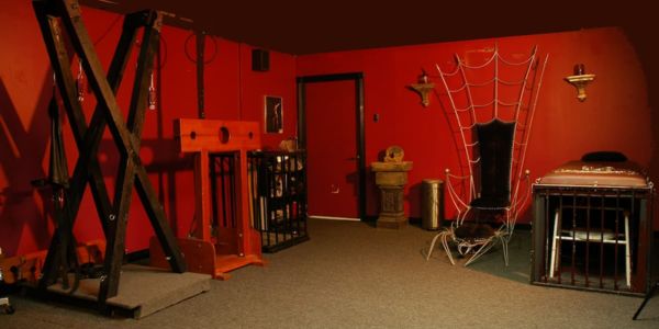What is BDSM Dungeon